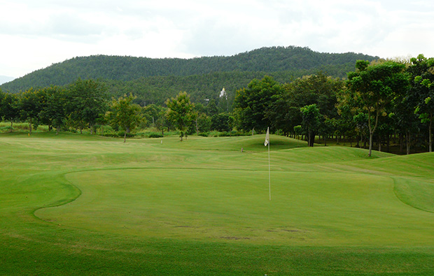 green, artitaya-golf-and-resort, chiang mai, thailand